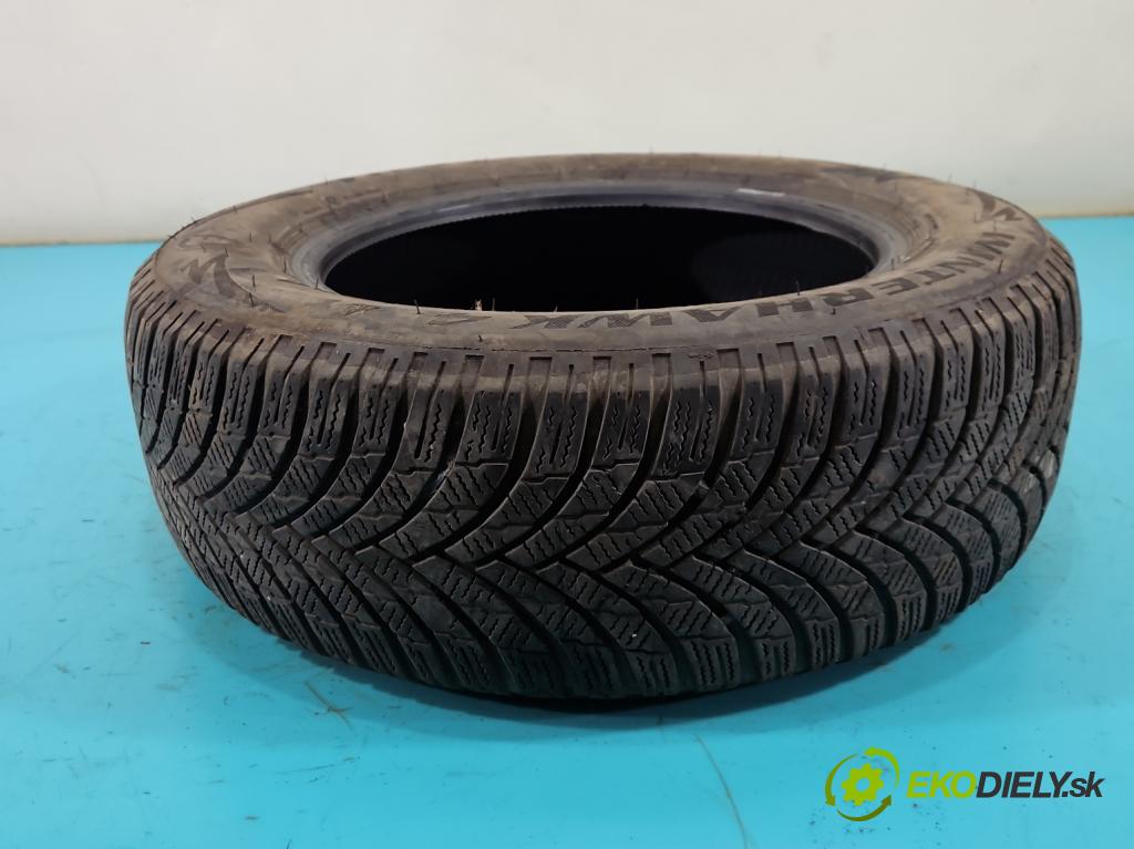 Audi A4 B5 1994-2001 1.8 20v 125 hp  92 kW 1781 cm3 4- pneumatiky: zimní para 18046