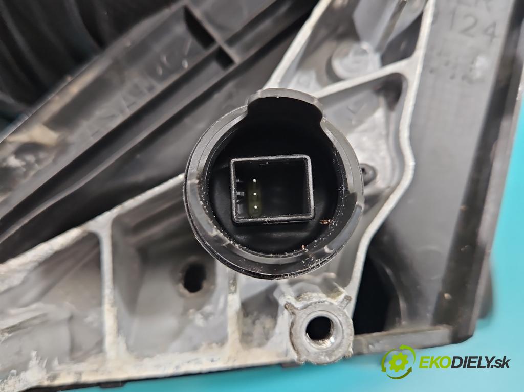 Bmw 3 E90 2005-2013 2.0d 163 HP manual 120 kW 1995 cm3 5- zrkadlo pravé  (Kľučka dverí ostatné)