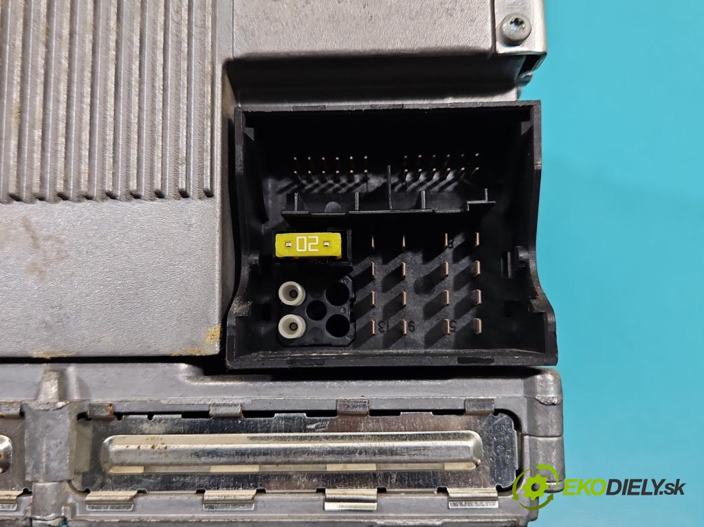 Bmw 3 E90 2005-2013 2.0d 163 HP manual 120 kW 1995 cm3 5- Radio originál 9150961