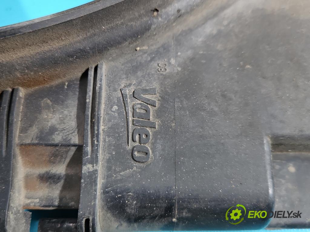 Audi A4 B8 2007-2015 2.7 tdi 190 HP automatic 140 kW 2698 cm3 4- Ventilátor chladiča 8K0121003M