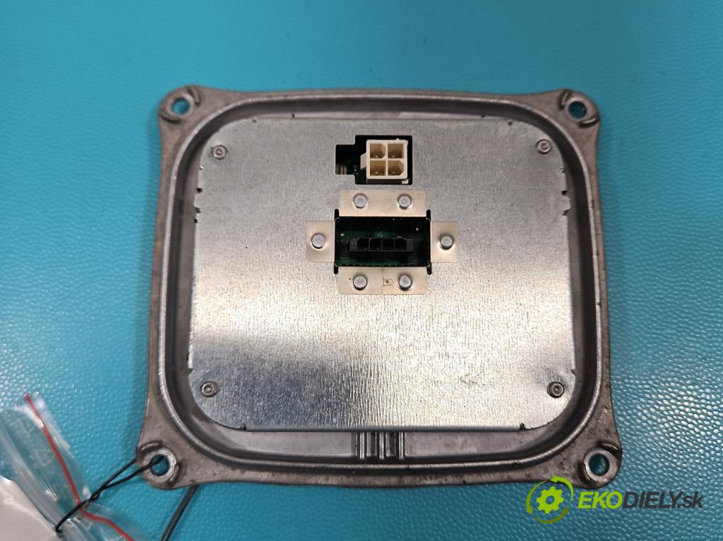 Bmw X3 E83 2003-2010 3.0d 218 HP automatic 160 kW 2993 cm3 5- střídač: xenon 1307329153 (Riadiaca jednotka xenónu)