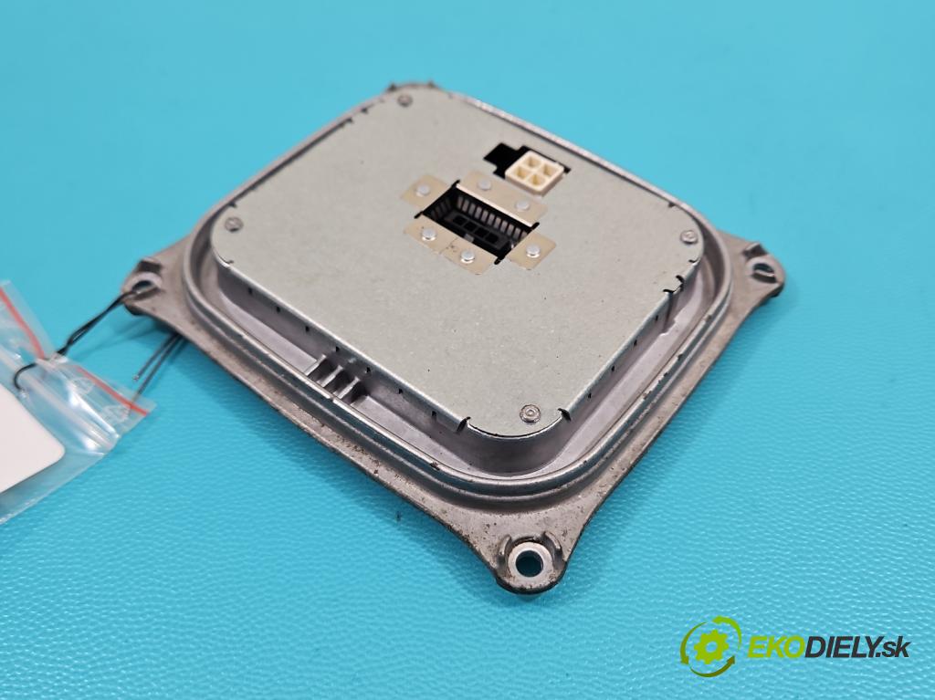 Bmw X3 E83 2003-2010 3.0d 218 HP automatic 160 kW 2993 cm3 5- střídač: xenon 1307329153 (Riadiaca jednotka xenónu)