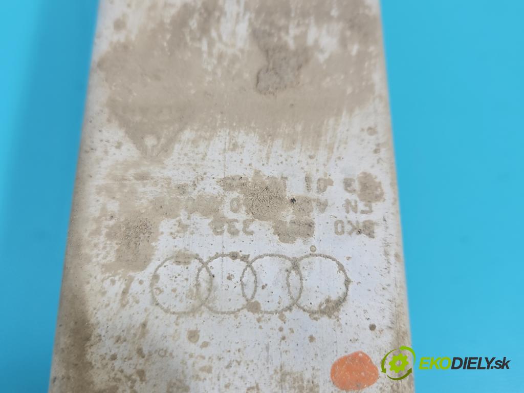 Audi A4 B8 2007-2015 2.7 tdi 190 hp automatic 140 kW 2698 cm3 4- výztuha nárazníku zadní