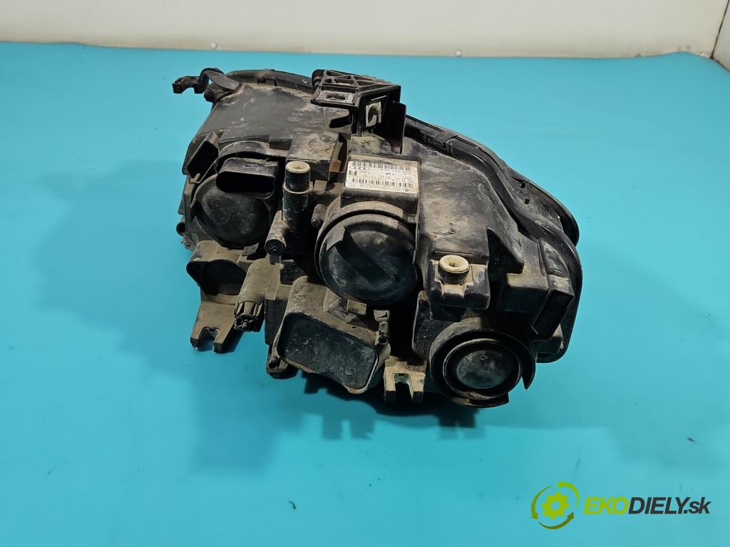 Audi A4 B8 2007-2015 2.7 tdi 190 HP automatic 140 kW 2698 cm3 4- Reflektor: pravý 8K0941004 (Svetlo predné pravé)