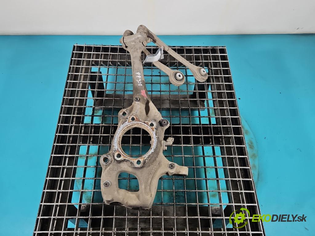 Audi A4 B8 2007-2015 2.7 tdi 190 hp automatic 140 kW 2698 cm3 4- náboj pravé  (Náboj kola)