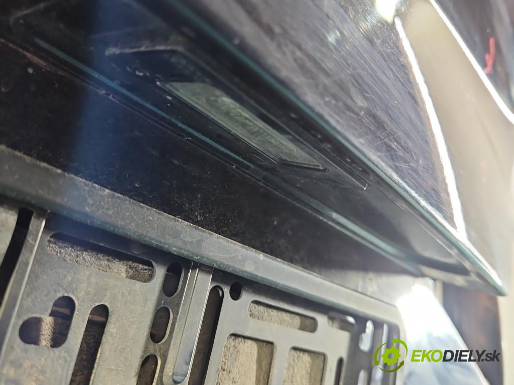 Audi A4 B8 2007-2015 2.7 tdi 190 hp automatic 140 kW 2698 cm3 4- zadní kufrové dveře  (Zadní kapota (kufr))