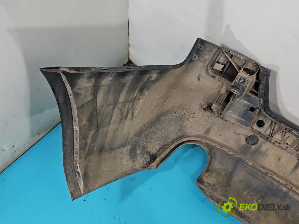 Audi A4 B8 2007-2015 2.7 tdi 190 HP automatic 140 kW 2698 cm3 4- nárazník zadné  (Kľučka dverí ostatné)