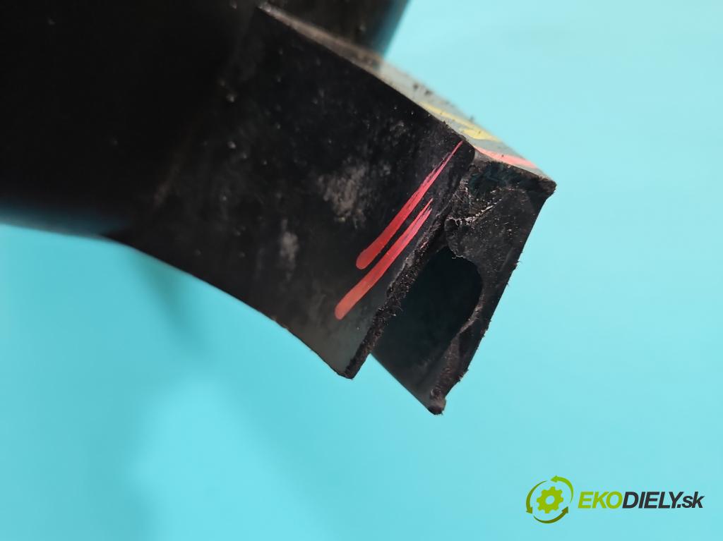 Fiat Stilo 1.9 jtd 120 HP manual 88 kW 1910 cm3 5- obal filtra vzduchu 46807188 (Obal vzduchového filtra)