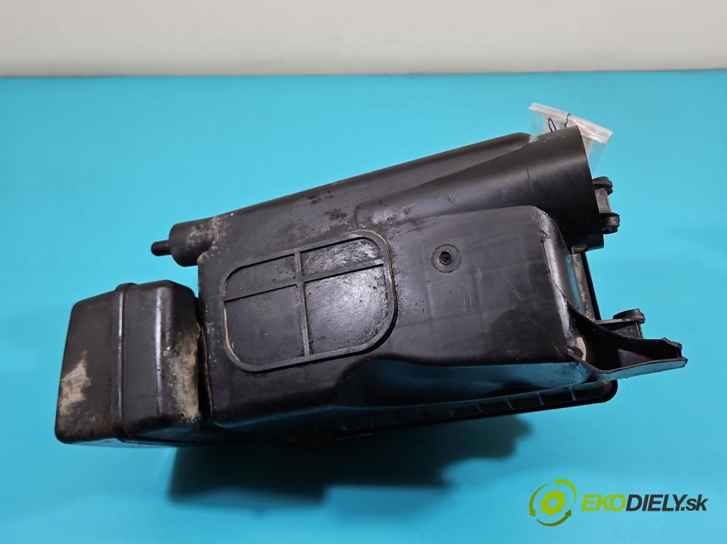 Fiat Stilo 1.9 jtd 120 HP manual 88 kW 1910 cm3 5- obal filtra vzduchu 46807188 (Obal vzduchového filtra)