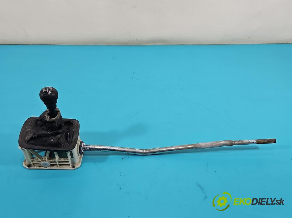 Opel Zafira A 1999-2005 1.6 16V 101 HP manual 74 kW 1598 cm3 5- Páka: Změny: stupeň,rýchlosť  (Rýchlostná páka (kulisa))