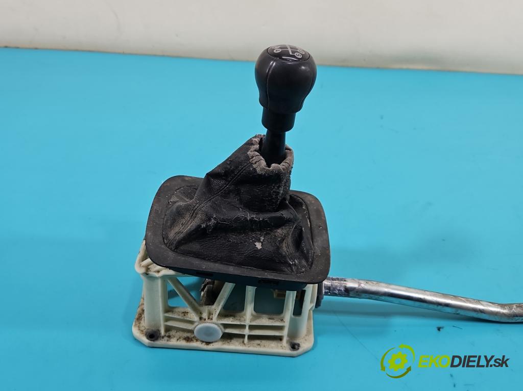 Opel Zafira A 1999-2005 1.6 16V 101 HP manual 74 kW 1598 cm3 5- Páka: Změny: stupeň,rýchlosť  (Rýchlostná páka (kulisa))