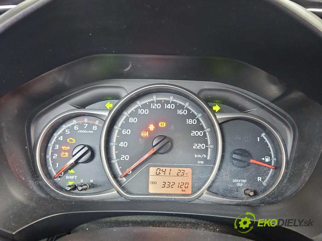 Toyota Yaris III 2011-2020 1.3 vvt-i 99 HP manual 73 kW 1329 cm3 5- prístrojovka/ budíky 83800-0U270 (Prístrojová doska)