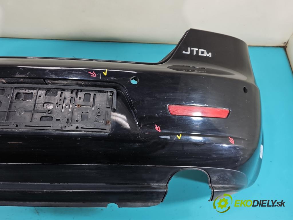 Alfa romeo 159 1.9 jtd 116 HP manual 85 kW 1910 cm3 4- nárazník zadné  (Kľučka dverí ostatné)