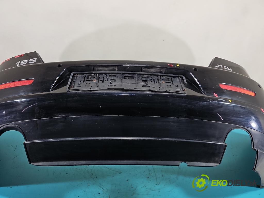 Alfa romeo 159 1.9 jtd 116 HP manual 85 kW 1910 cm3 4- nárazník zadné  (Kľučka dverí ostatné)