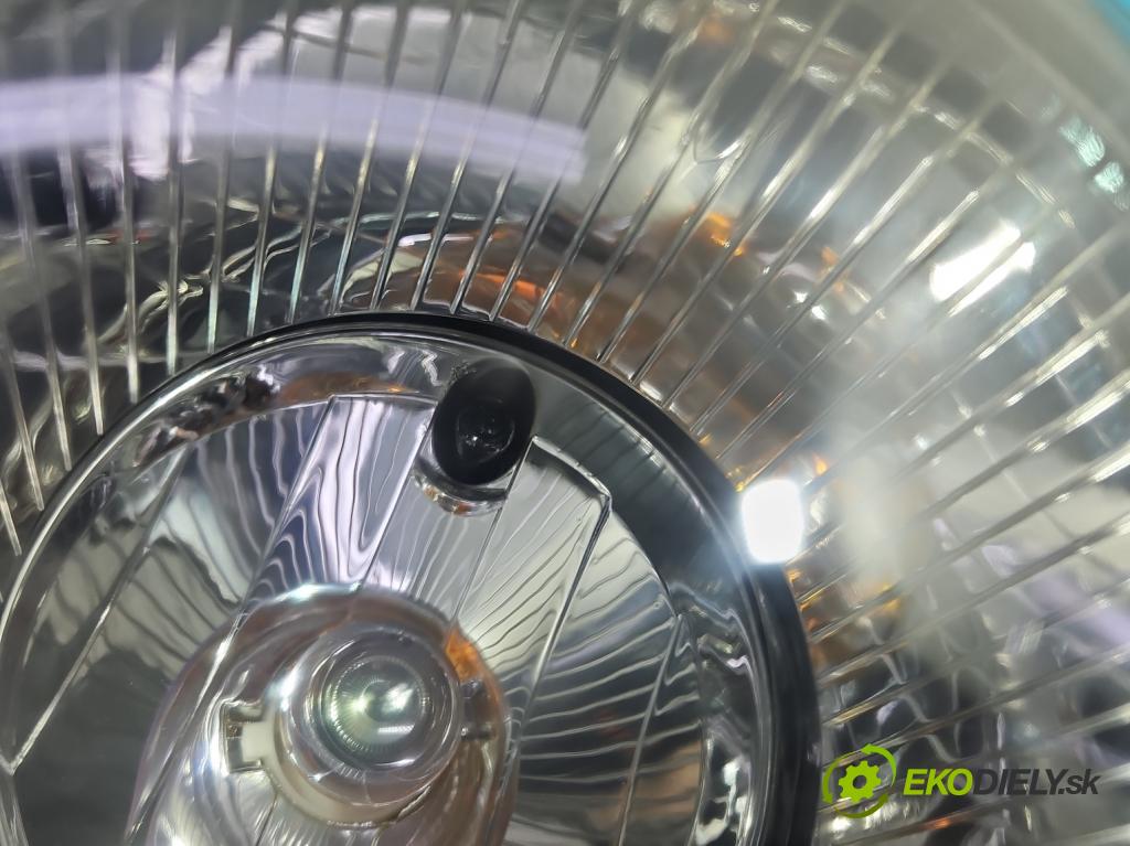 Alfa romeo 159 1.9 jtd 116 hp manual 85 kW 1910 cm3 4- světlo pravý 60682088 (Pravé přední světlo)