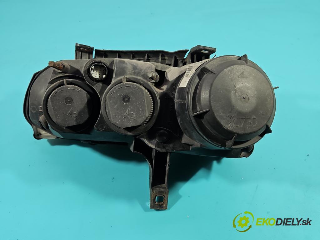 Alfa romeo 159 1.9 jtd 116 hp manual 85 kW 1910 cm3 4- světlo pravý 60682088 (Pravé přední světlo)