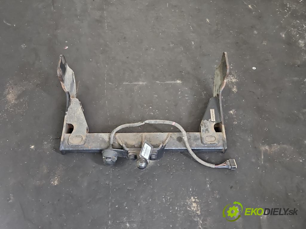 Ford Transit Custom 2013- 2.0 tdci 131 hp manual 96 kW 1995 cm3 5- oko tažné  (Tažné zařízení)