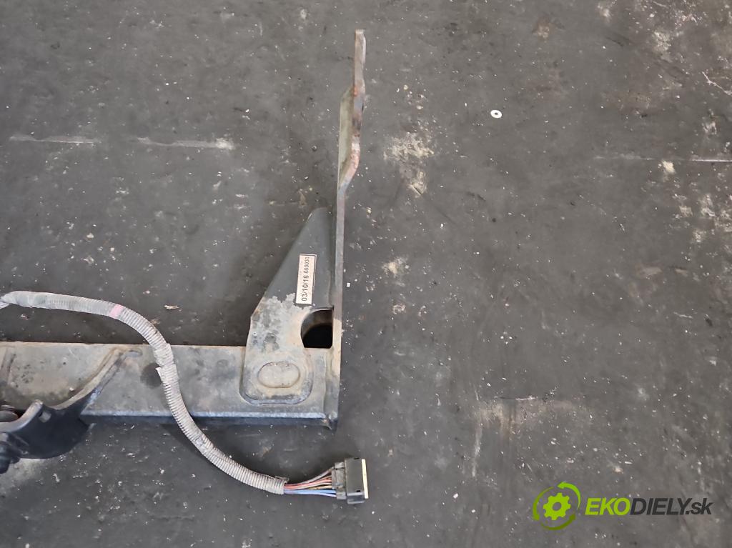 Ford Transit Custom 2013- 2.0 tdci 131 hp manual 96 kW 1995 cm3 5- oko tažné  (Tažné zařízení)