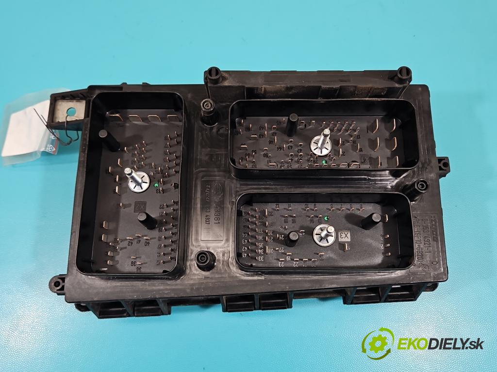 Opel Astra III 2004-2014 1.9 cdti 120 hp manual 88 kW 1910 cm3 5- skříňka pojistková 13206745 (Pojistková skříňka)