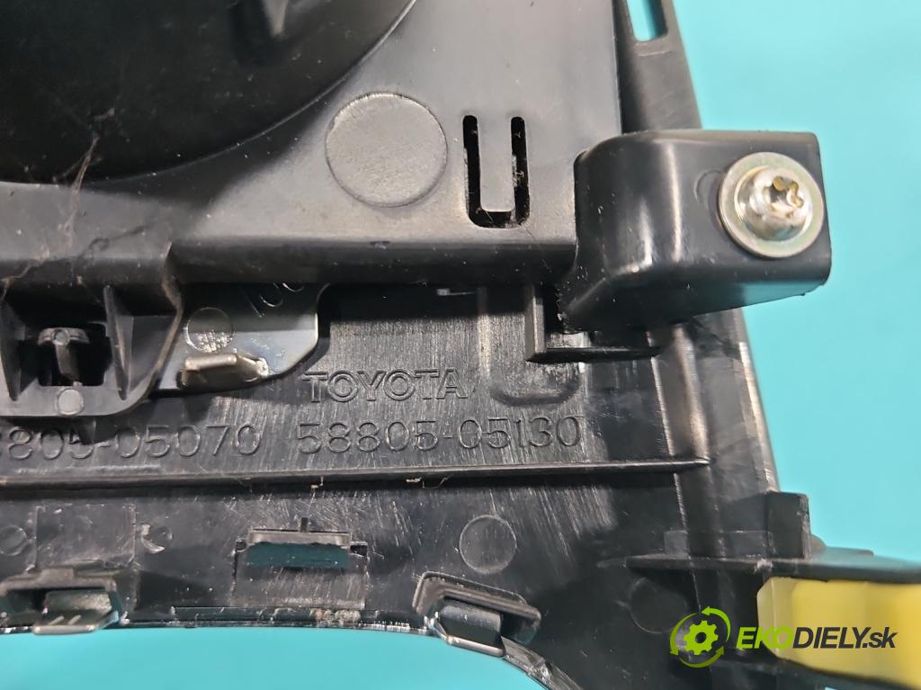 Toyota Avensis III T27 2009-2018 2.0 16v 152KM manual 112 kW 1987 cm3 5- lišta ozdobná vnitŕní: 74231-05220