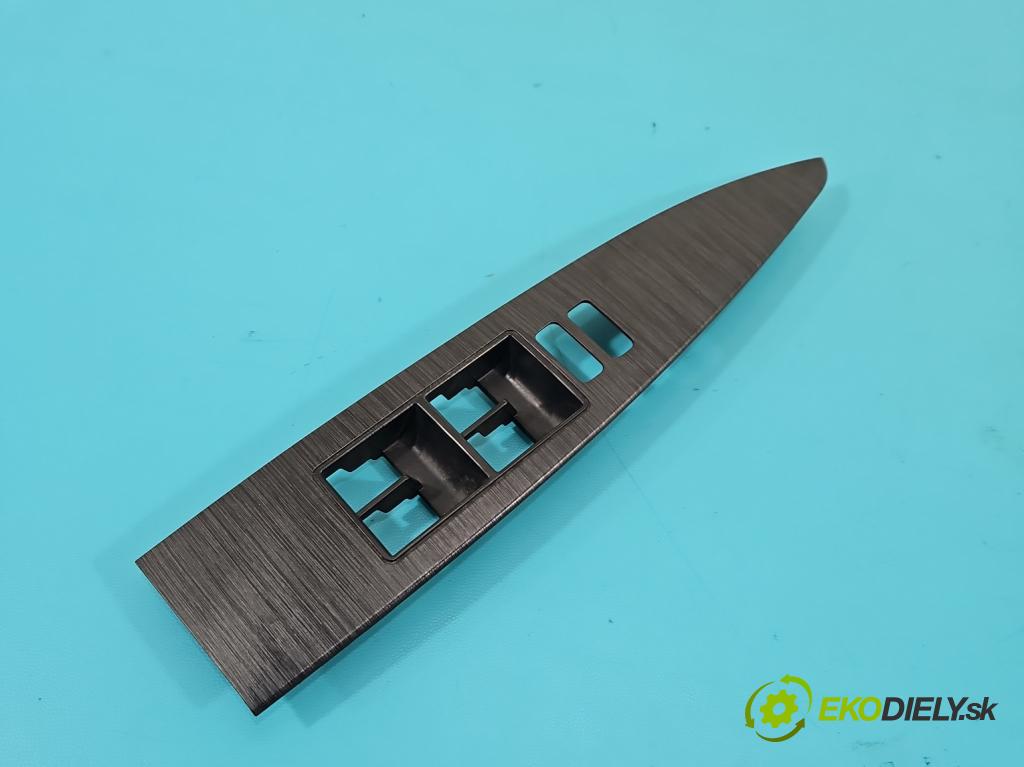 Toyota Avensis III T27 2009-2018 2.0 16v 152KM manual 112 kW 1987 cm3 5- lišta ozdobná vnitŕní: 74231-05220