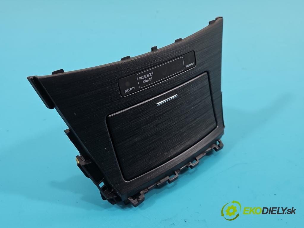 Toyota Avensis III T27 2009-2018 2.0 16v 152KM manual 112 kW 1987 cm3 5- lišta ozdobná vnitŕní: 74231-05220