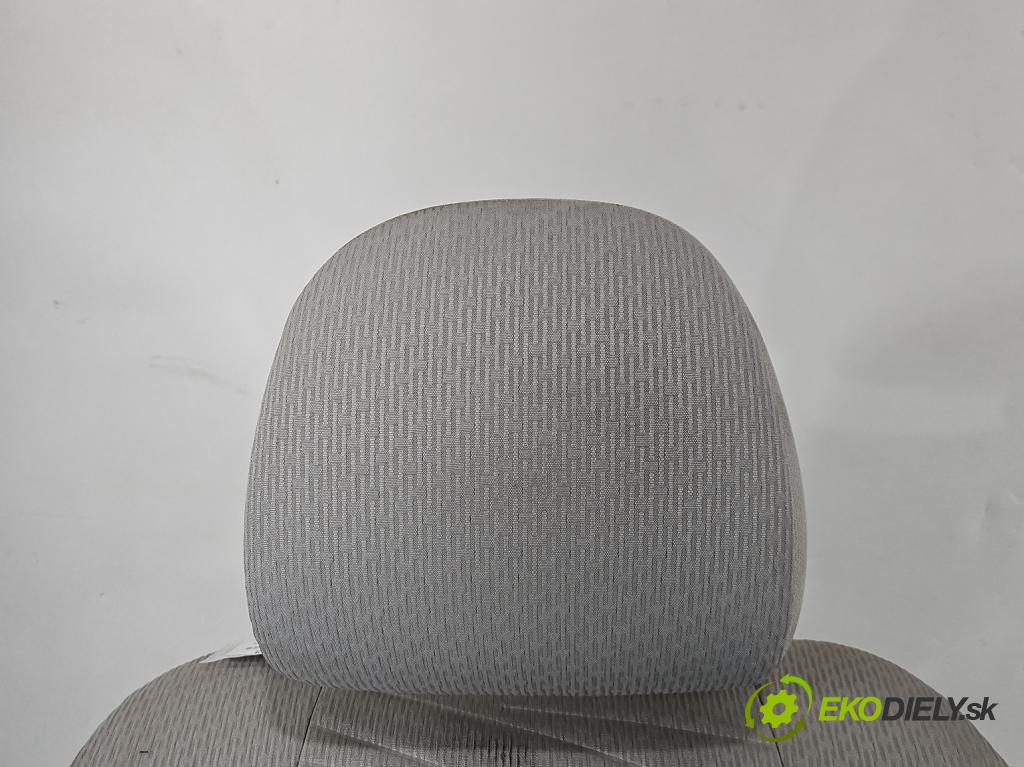 Toyota Avensis III T27 2009-2018 2.0 16v 152KM manual 112 kW 1987 cm3 5- Sedačka pravý  (Sedadlo)