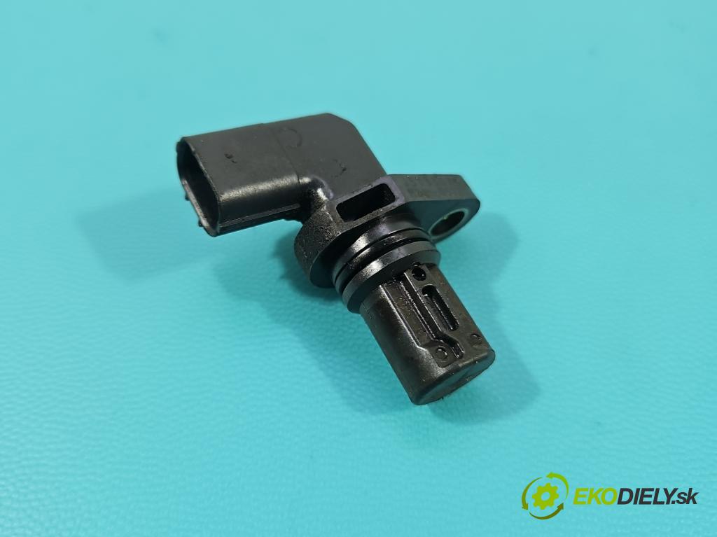 Suzuki Grand Vitara II 2005-2014 2.4 16V 169KM manual 124 kW 2393 cm3 5- snímač pozice: hřídele vačkový J5T33071 (Snímač polohy klikového hřídele)