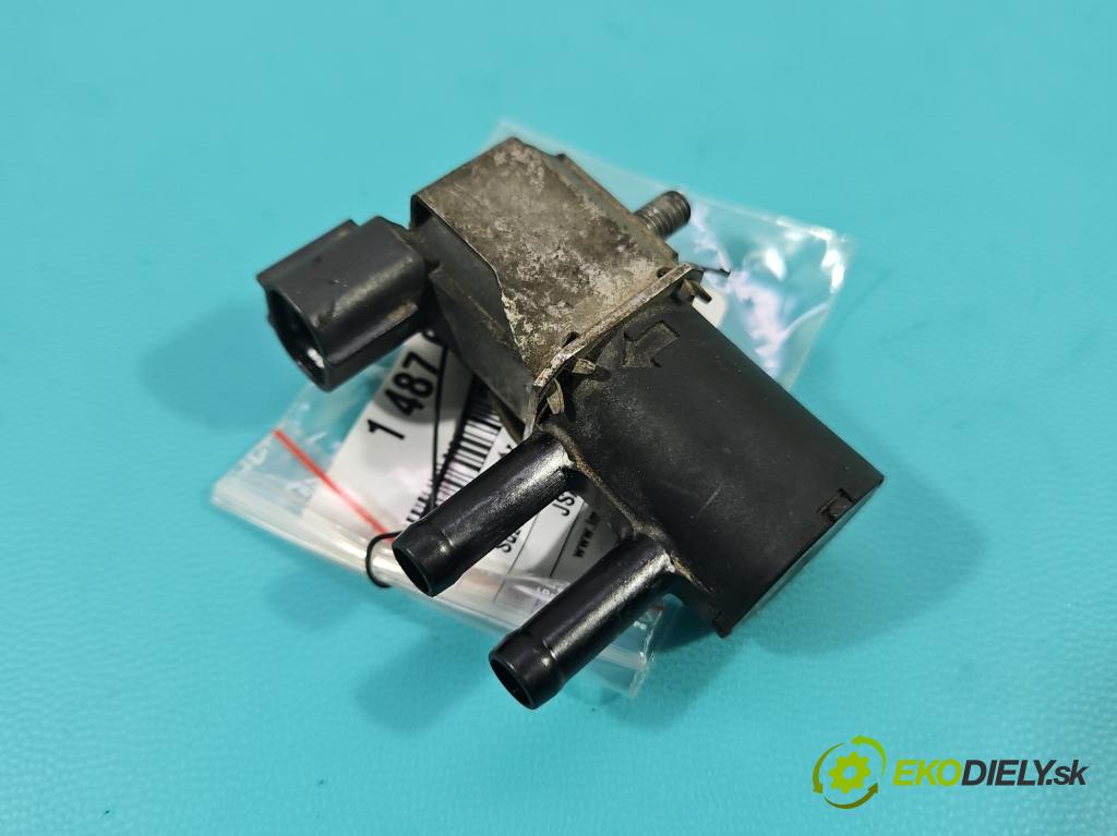 Suzuki Grand Vitara II 2005-2014 2.4 16V 169KM manual 124 kW 2393 cm3 5- ventil podtlaku K5T48574 (Ventil)