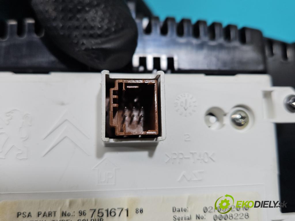 Citroen C4 II 2010-2017 2.0 hdi 150 HP manual 110 kW 1997 cm3 5- prístrojovka/ budíky 9675167180 (Prístrojová doska)