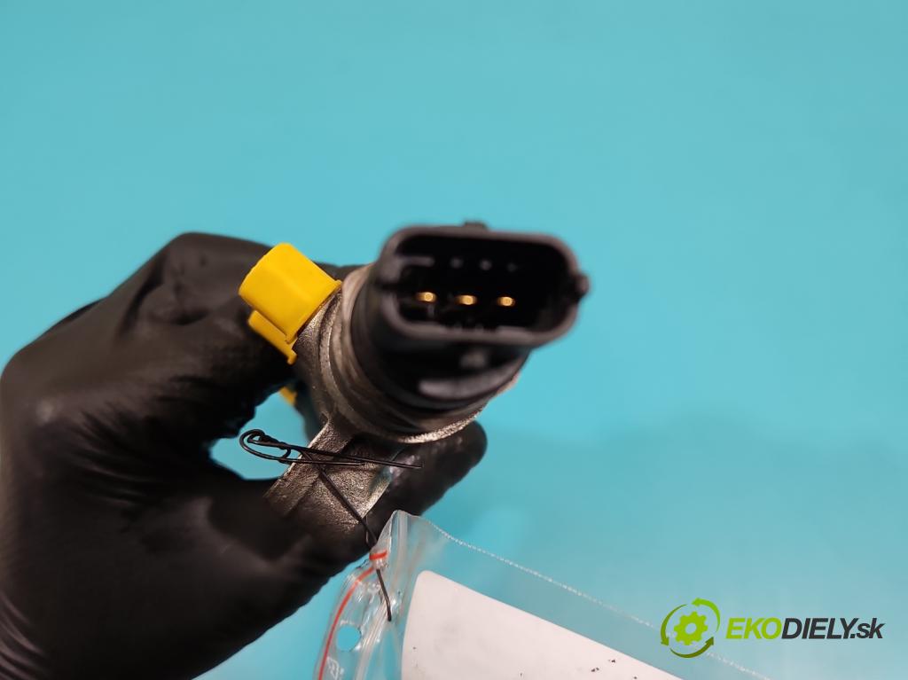 Honda Civic VIII 2006-2011 2.1 i-CTDi N22A2 141 HP manual 104 kW 2131 cm3 5- lišta vstrekovacia 0445214121 (Vstrekovacia lišta)