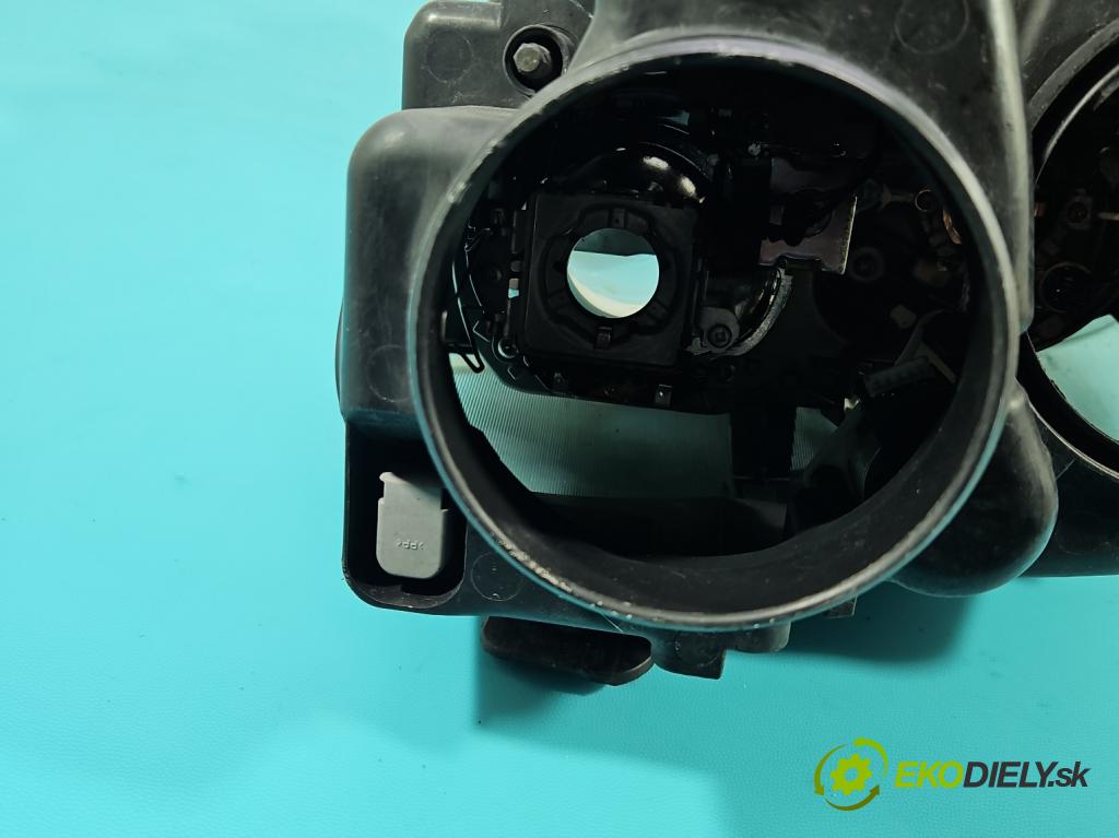 Lancia Phedra 2002-2010 2.2 JTD 128 HP manual 94 kW 2179 cm3 5- Reflektor: pravý 1494333080 (Svetlo predné pravé)