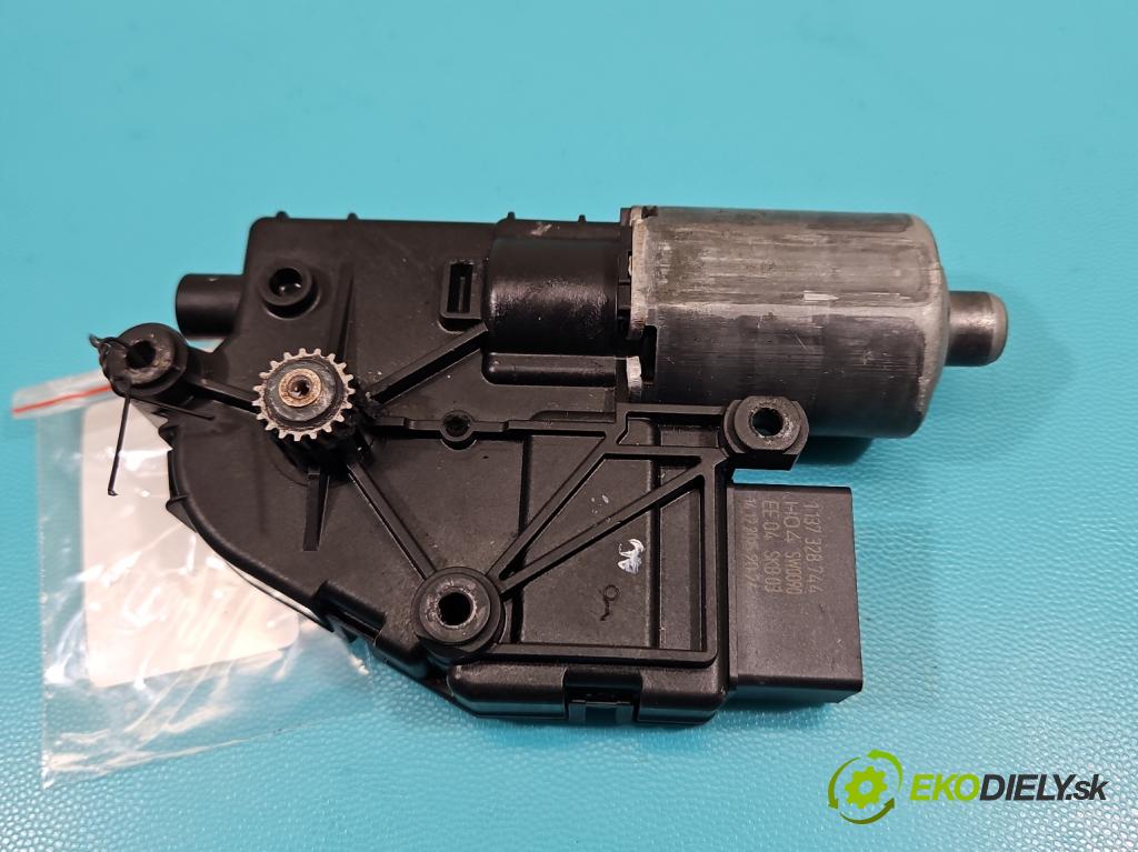 Audi Q5 2008-2016 2.0 tfsi: 220KM automatic 162 kW 1984 cm3 5- motor: ostatné 0390200080