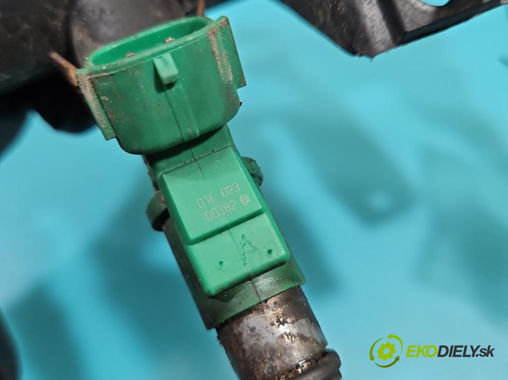 Citroen Berlingo I 1996-2008 1.4 8v 75 HP manual 55 kW 1360 cm3 4- vstrek 01F023 (Vstrekovač paliva)