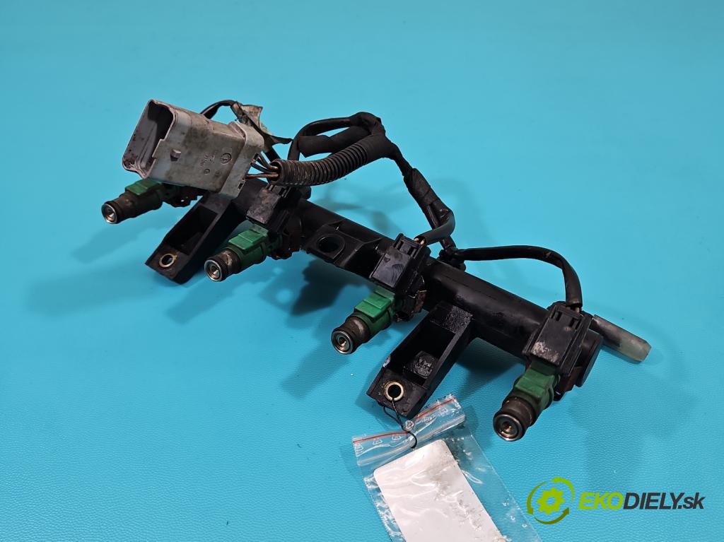 Citroen Berlingo I 1996-2008 1.4 8v 75 HP manual 55 kW 1360 cm3 4- vstrek 01F023 (Vstrekovač paliva)