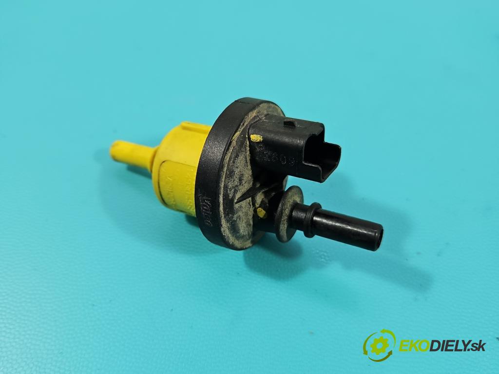 Dacia Dokker 2012- 1.3 TCE: 102 HP manual 75 kW 1332 cm3 5- snímač tlak: palivo 149304569R (Snímač)