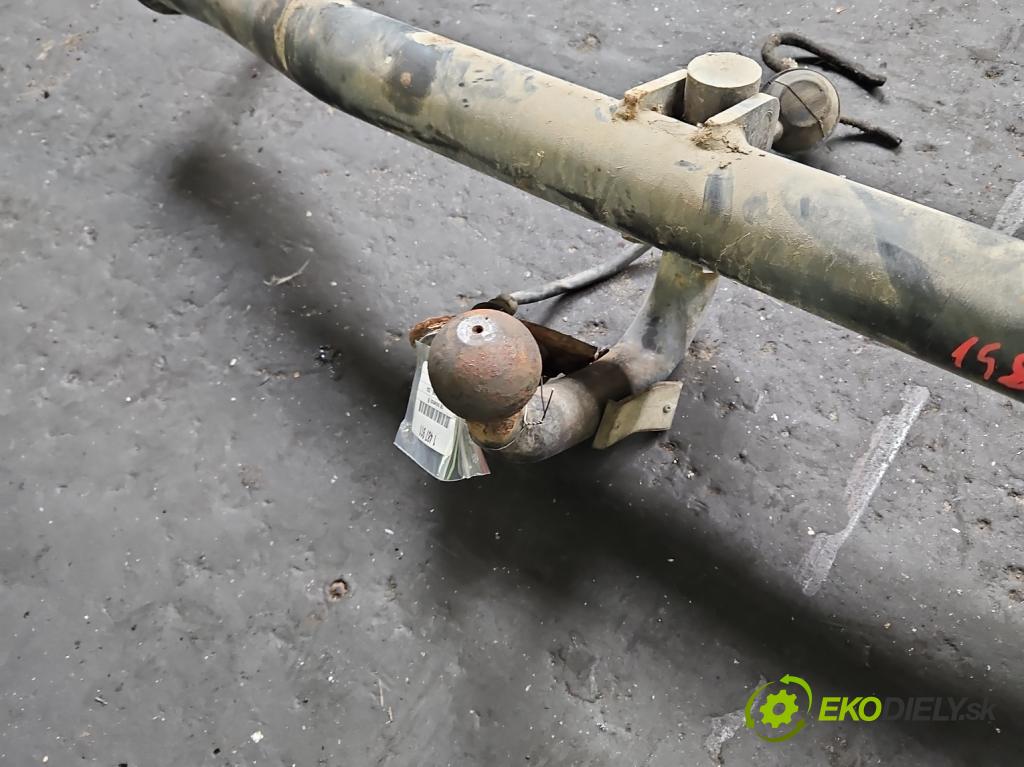 Seat Toledo II 1998-2004 1.6 16v 105 hp manual 77 kW 1598 cm3 4- oko tažné (Tažné zařízení)