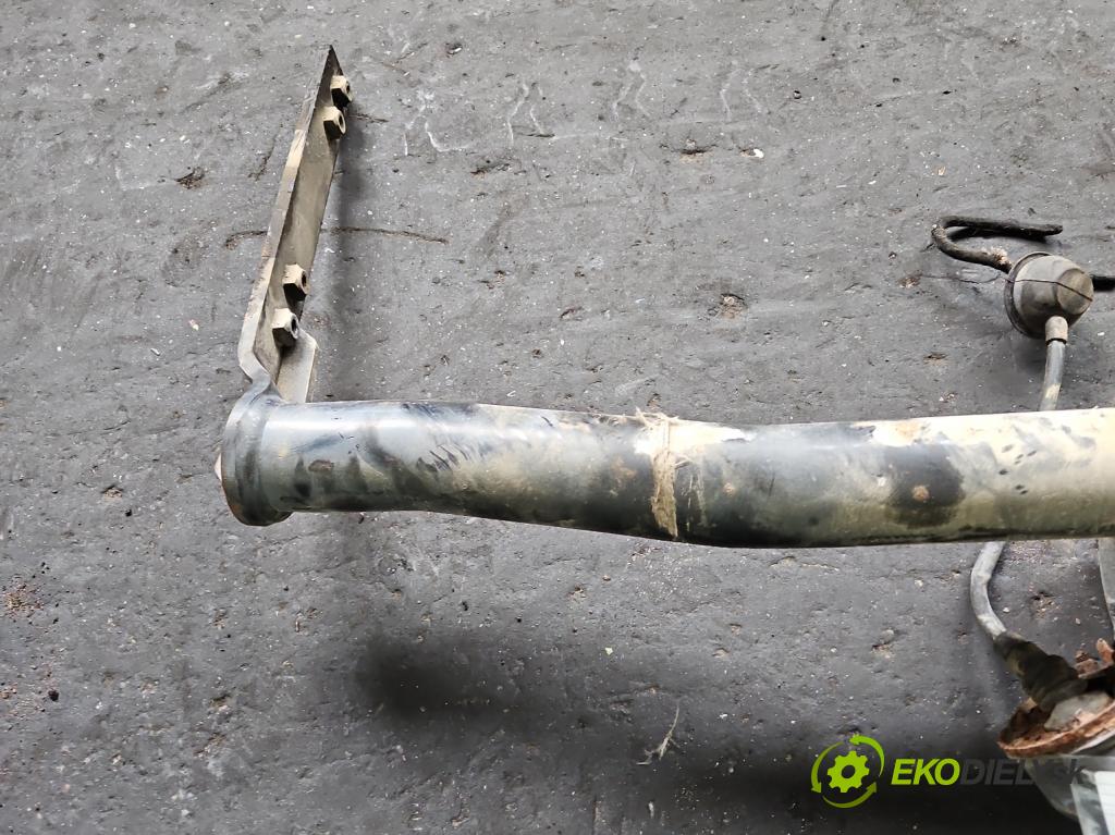 Seat Toledo II 1998-2004 1.6 16v 105 hp manual 77 kW 1598 cm3 4- oko tažné (Tažné zařízení)