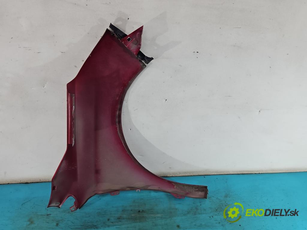 Citroen C4 II 2010-2017 2.0 hdi 150 hp manual 110 kW 1997 cm3 5- blatnik přední levý  (Levý přední blatník)