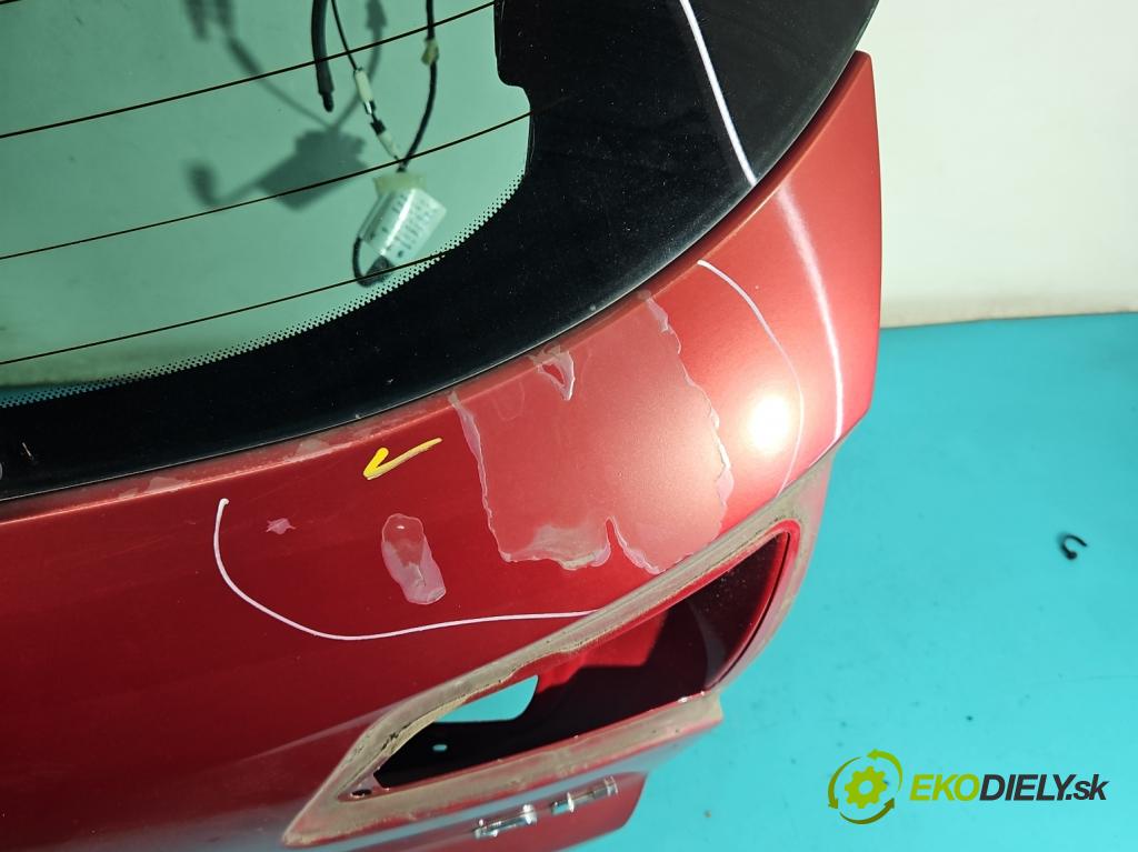 Citroen C4 II 2010-2017 2.0 hdi 150 hp manual 110 kW 1997 cm3 5- zadní kufrové dveře  (Zadní kapota (kufr))