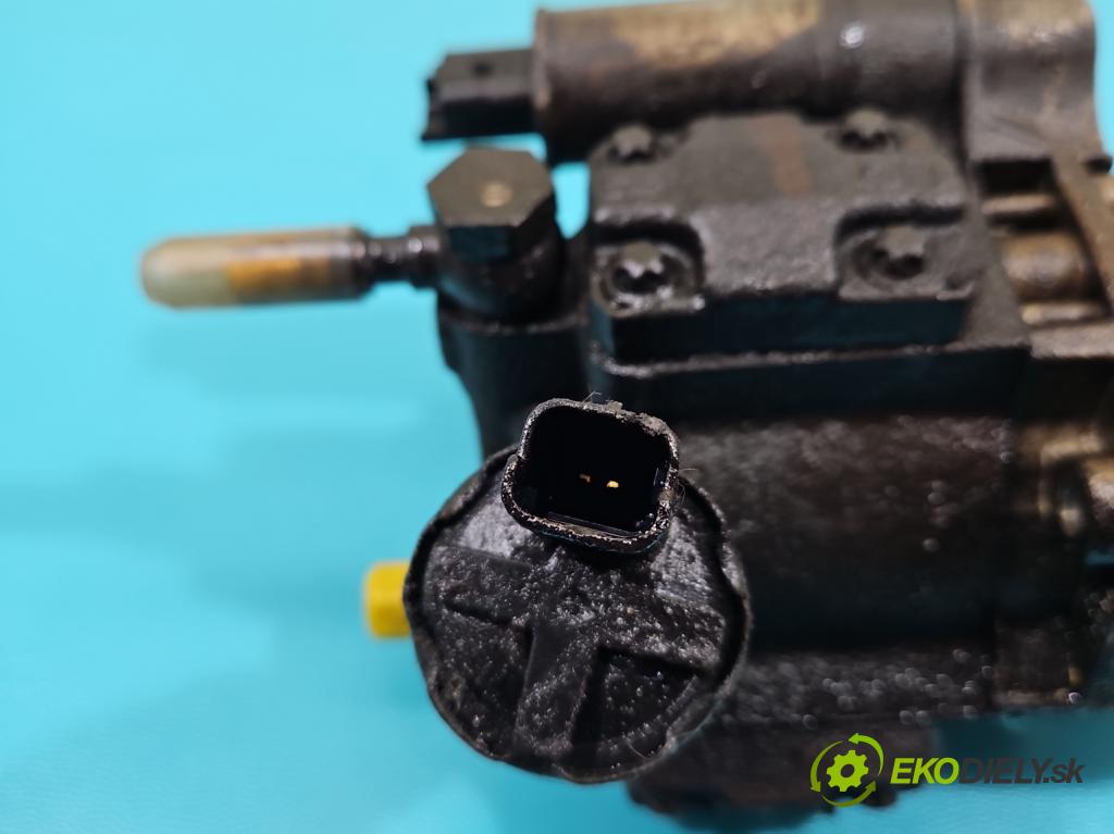 Ford Fiesta Mk7 2008-2017 1.4 TDCI 68 HP manual 50 kW 1399 cm3 5- čerpadlo vstrekovacia 5WS40008 (Vstrekovacie čerpadlo)