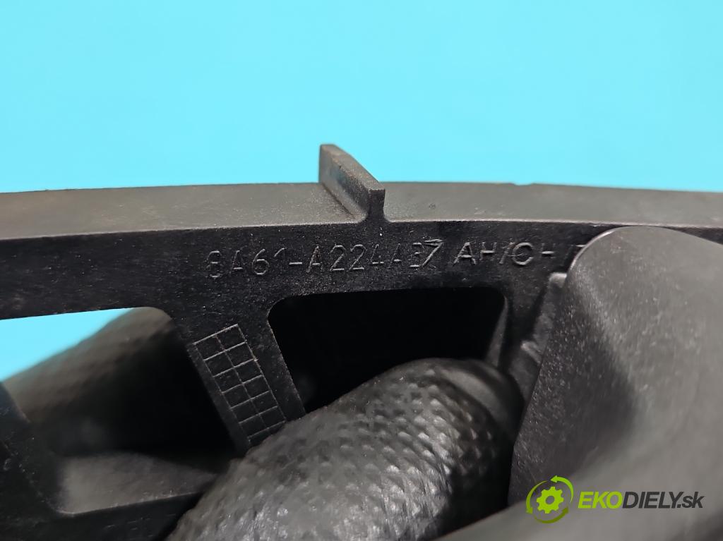 Ford Fiesta Mk7 2008-2017 1.4 TDCI 68 HP manual 50 kW 1399 cm3 5- rukoväť predné ľavé mimo:  (Kľučka dverí vonkajšia predná ľavá)