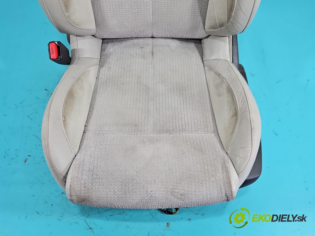 Citroen C4 II 2010-2017 2.0 hdi 150 HP manual 110 kW 1997 cm3 5- Sedačka ľavý  (Sedadlo)