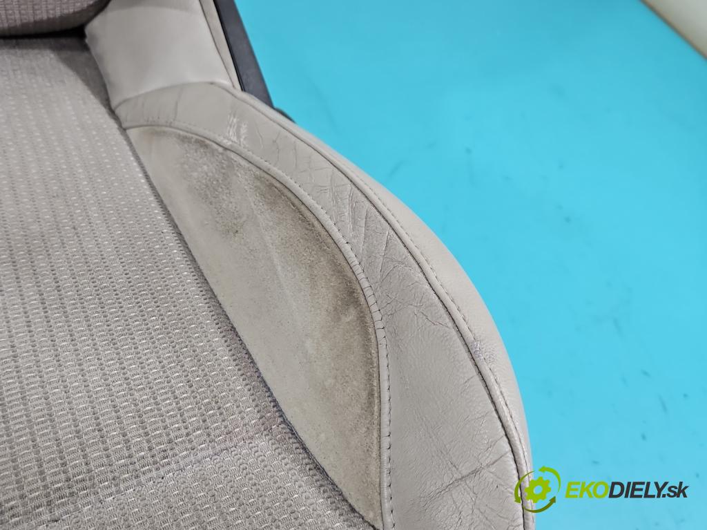 Citroen C4 II 2010-2017 2.0 hdi 150 HP manual 110 kW 1997 cm3 5- Sedačka ľavý  (Sedadlo)