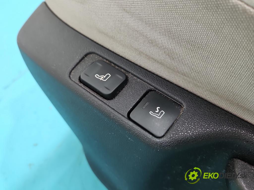 Citroen C4 II 2010-2017 2.0 hdi 150 HP manual 110 kW 1997 cm3 5- Sedačka ľavý  (Sedadlo)