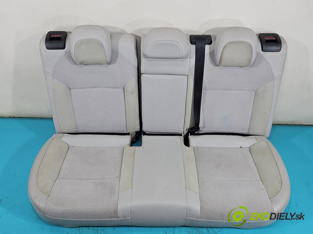 Citroen C4 II 2010-2017 2.0 hdi 150 HP manual 110 kW 1997 cm3 5- Pohovka: zadné  (Sedadlo)