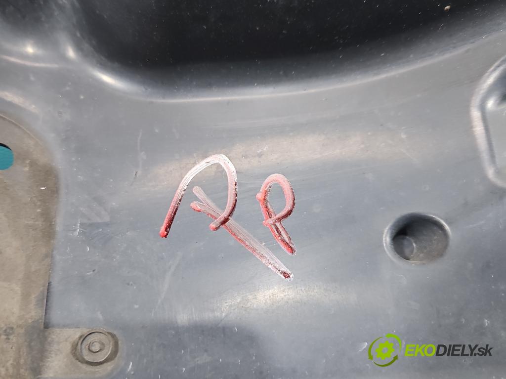 Citroen C4 II 2010-2017 2.0 hdi 150 hp manual 110 kW 1997 cm3 5- kryt plastová 9687421280