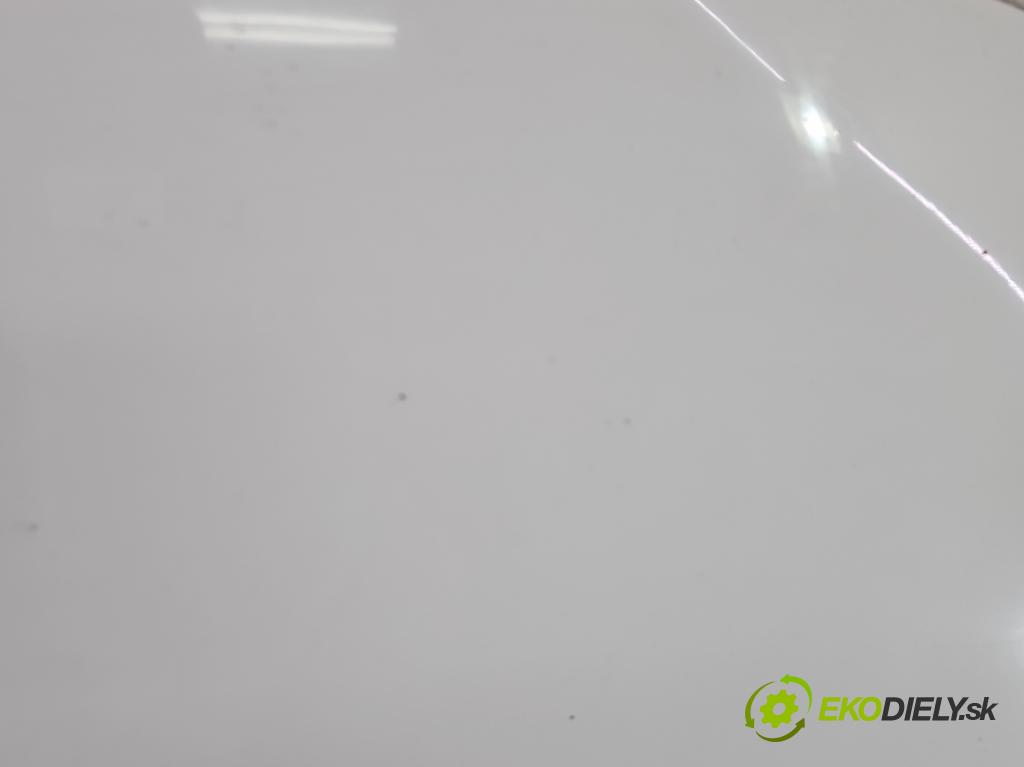 Toyota Yaris III 2011-2020 1.3 vvt-i 99 HP manual 73 kW 1329 cm3 5- kapota predná