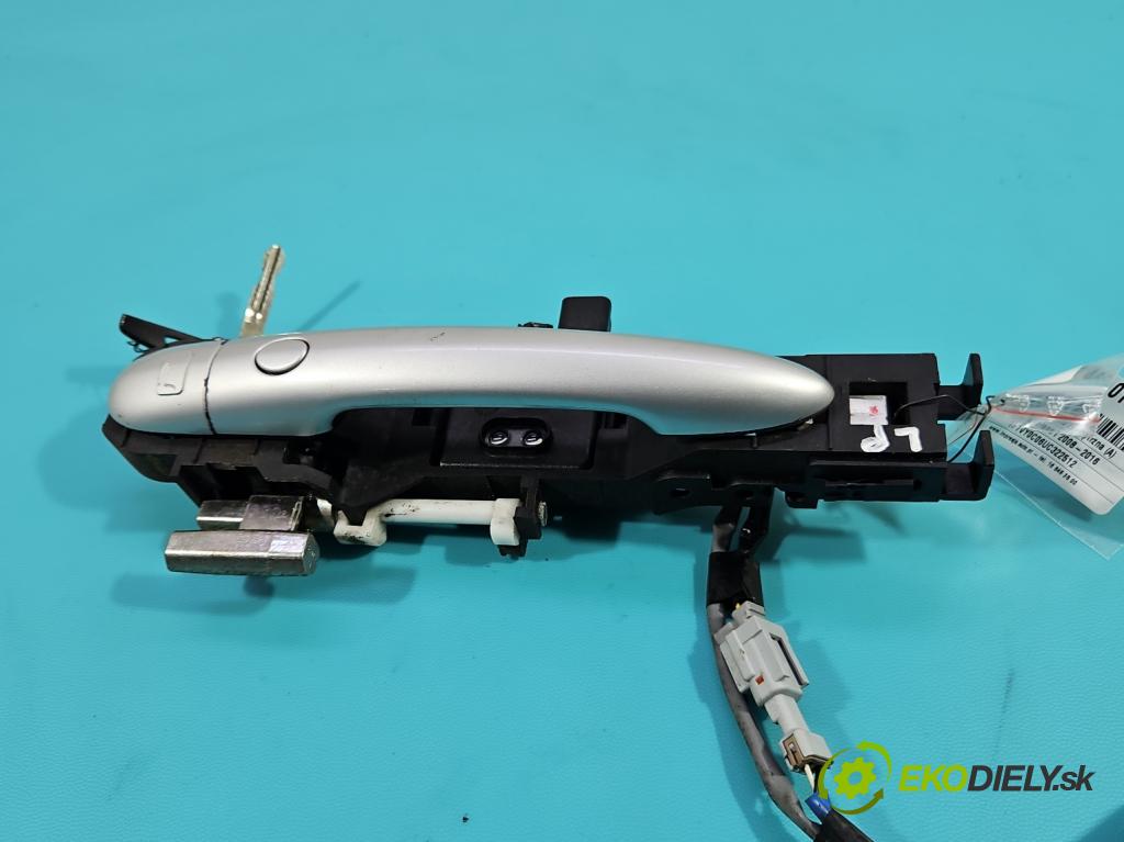 Renault Koleos I 2008-2016 2.5 16V 167 HP manual 123 kW 2488 cm3 5- rukoväť predné ľavé mimo:  (Kľučka dverí vonkajšia predná ľavá)