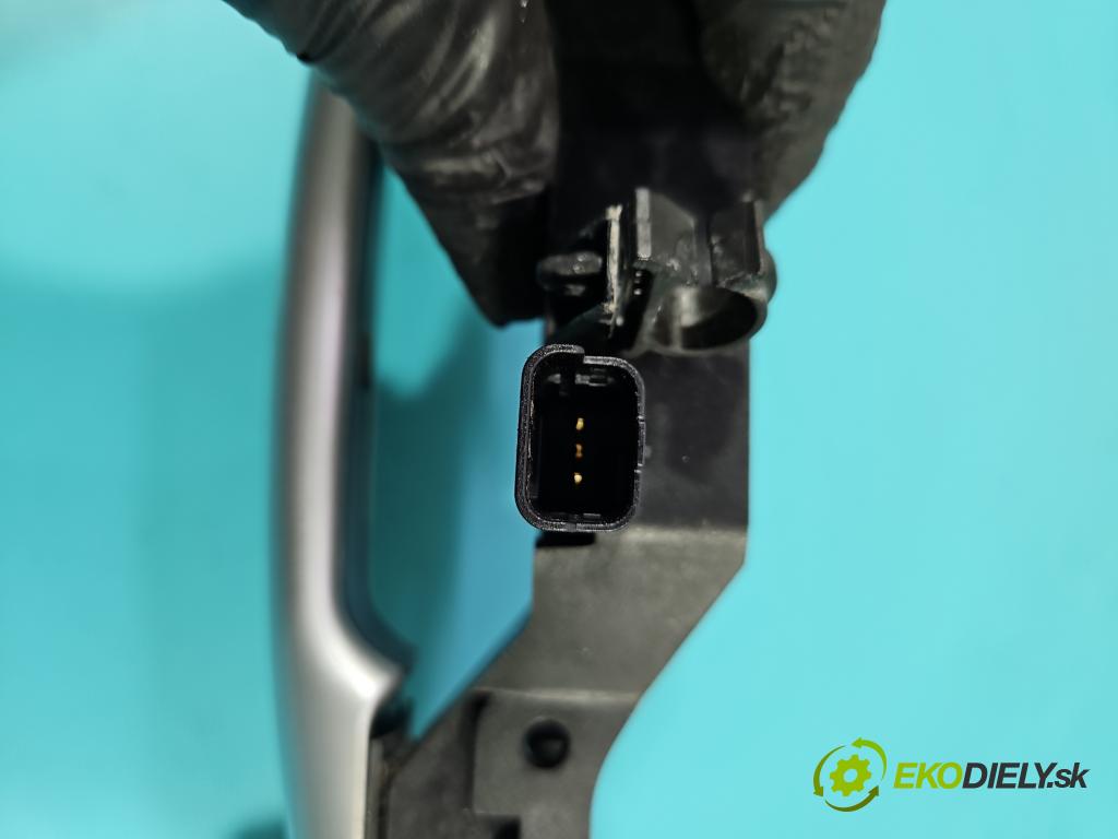 Renault Koleos I 2008-2016 2.5 16V 167 HP manual 123 kW 2488 cm3 5- rukoväť predné ľavé mimo:  (Kľučka dverí vonkajšia predná ľavá)